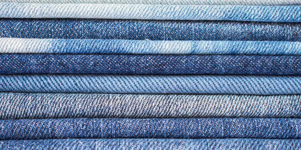 Чи може джинсова тканина працювати в спекотні дні?
