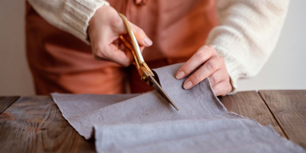 Розкіш зсередини: як вибрати ідеальну підкладку під шовк, шерсть і кашемір?